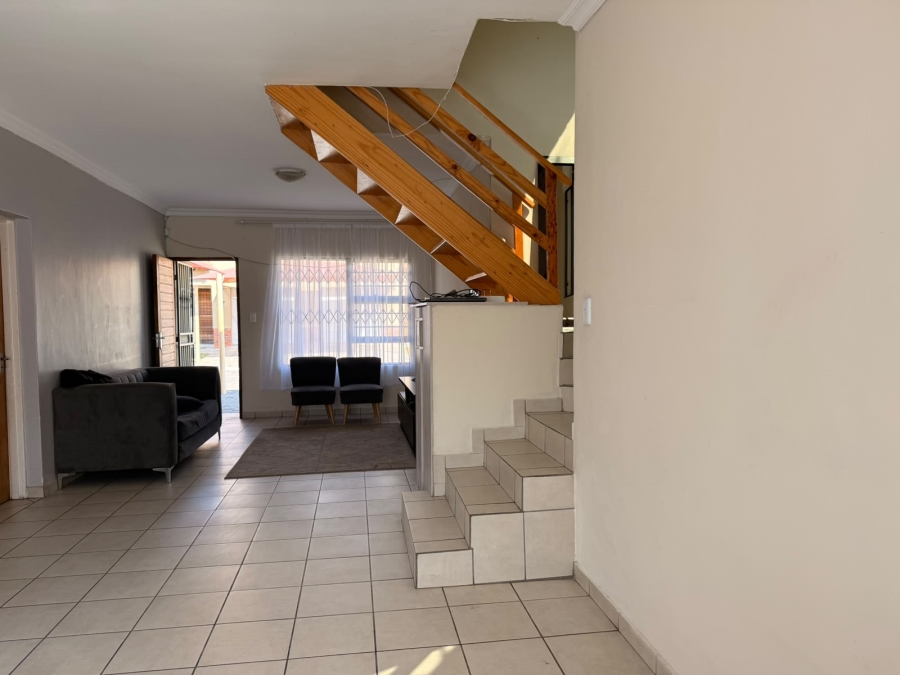 3 Bedroom Property for Sale in Waterval East North West